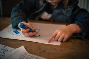 Children's Development: Why Art Classes are So Important - Sparketh